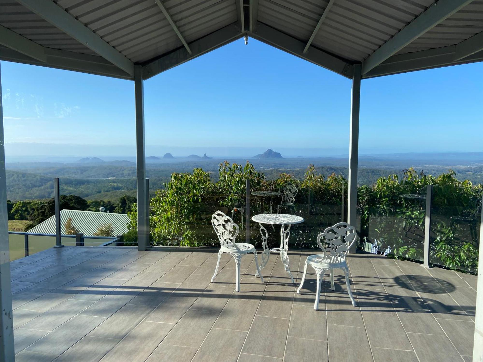 Tranquil Park Motel Maleny Buitenkant foto